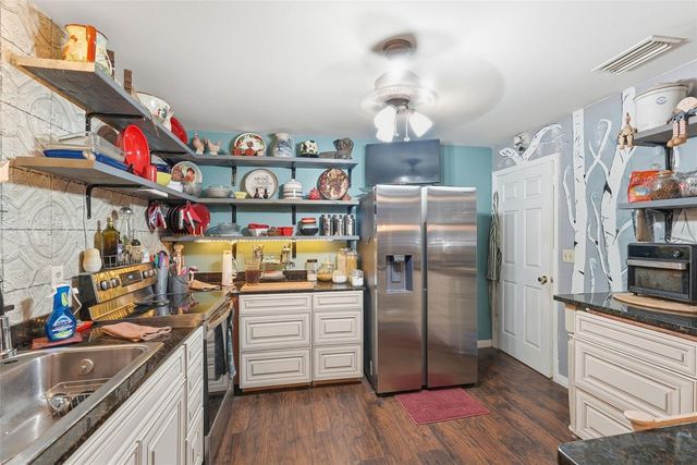 17603 CRANBROOK DRIVE, Lutz, FL 33549