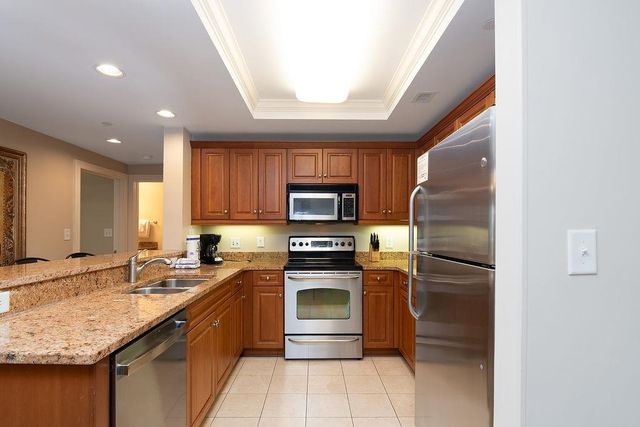 9994 Beach Club Dr Apt 608, Myrtle Beach, SC 29572
