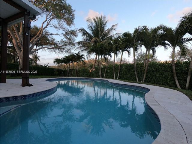 1410 SW 106th Ter, Davie, FL 33324