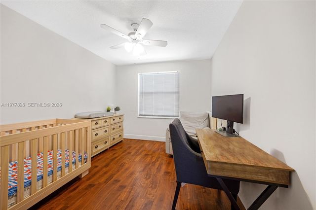 1410 SW 106th Ter, Davie, FL 33324