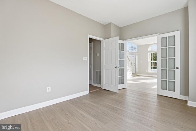 5704 LYNGATE CT, Lanham, MD 20706