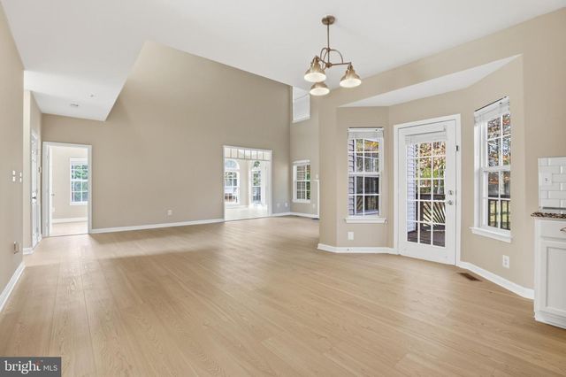 5704 LYNGATE CT, Lanham, MD 20706