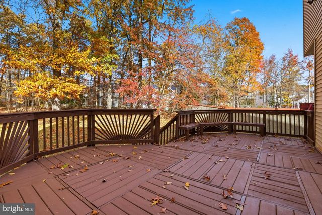 5704 LYNGATE CT, Lanham, MD 20706