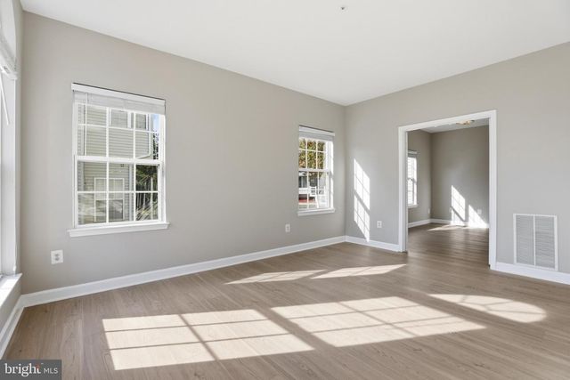 5704 LYNGATE CT, Lanham, MD 20706