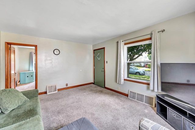 1947 FARLIN AVENUE, Green Bay, WI 54302