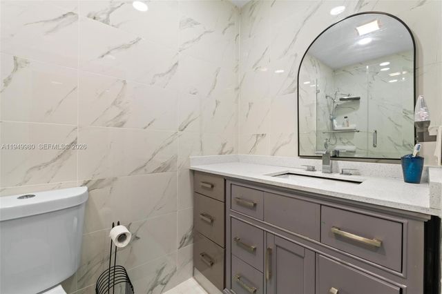 475 NW 210th St 201, Miami Gardens, FL 33169