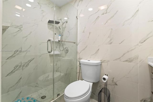 475 NW 210th St 201, Miami Gardens, FL 33169