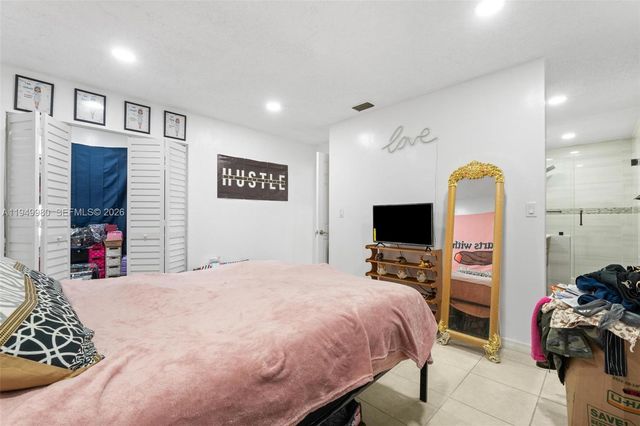 475 NW 210th St 201, Miami Gardens, FL 33169