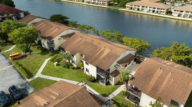 475 NW 210th St 201, Miami Gardens, FL 33169