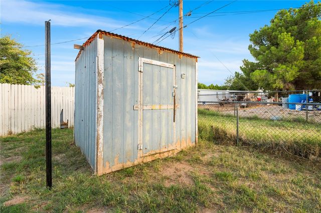 3130 E Suffock Avenue, Kingman, AZ 86409