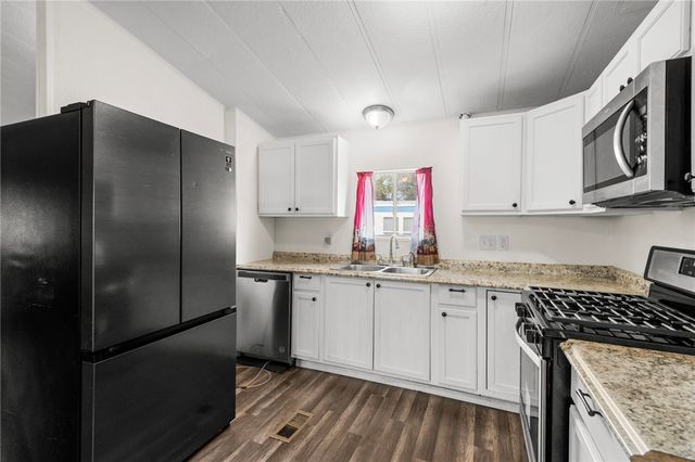 3130 E Suffock Avenue, Kingman, AZ 86409