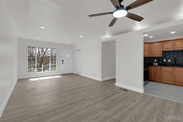 3733 Louis Street, St Louis, MO 63116