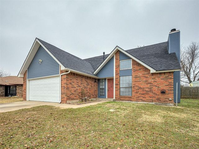 2101 NE 11th Street, Moore, OK 73160