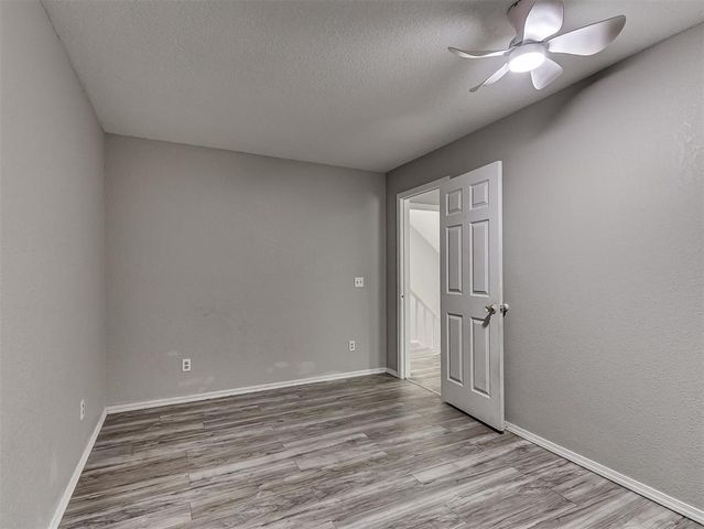2101 NE 11th Street, Moore, OK 73160