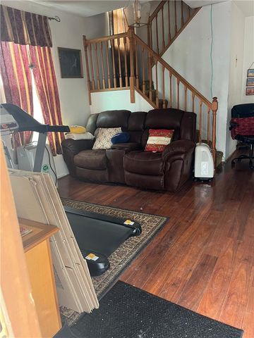 308 Pine St, Latrobe, PA 15650