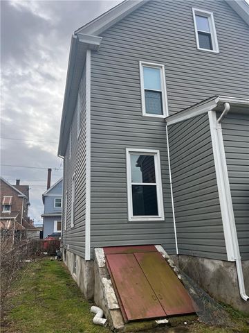 308 Pine St, Latrobe, PA 15650