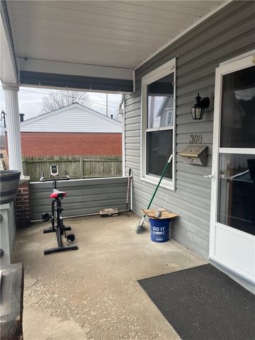 308 Pine St, Latrobe, PA 15650