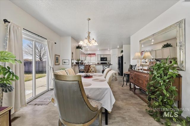 5209 Wallace Way, Caldwell, ID 83605