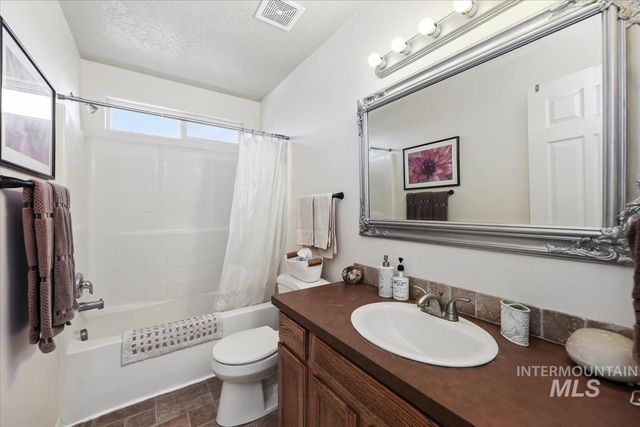 5209 Wallace Way, Caldwell, ID 83605