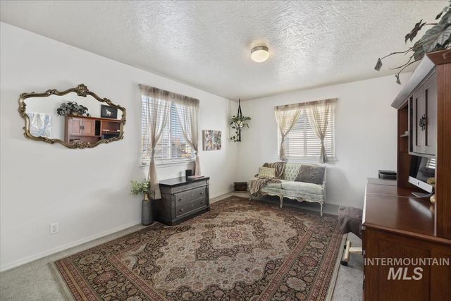 5209 Wallace Way, Caldwell, ID 83605