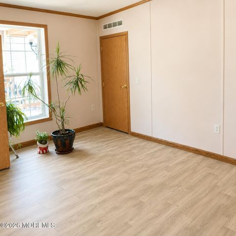 163 Route 37 163, Toms River, NJ 08755