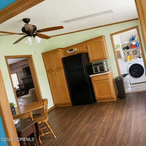 163 Route 37 163, Toms River, NJ 08755