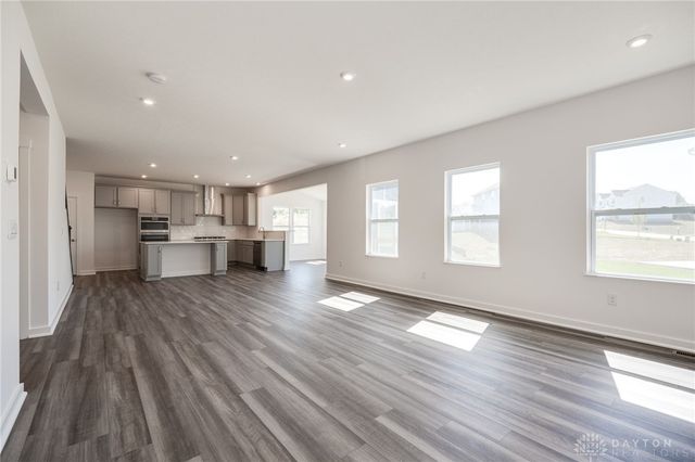 85 Chestnut Street, Springboro, OH 45066