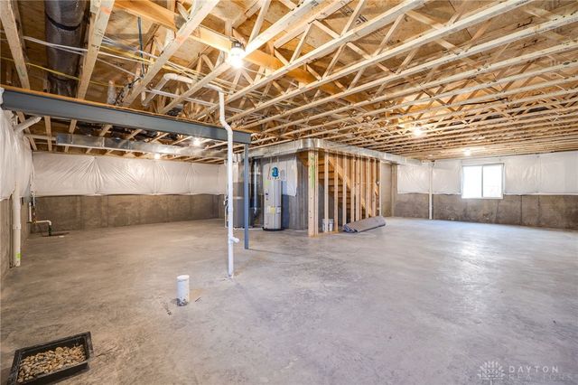 85 Chestnut Street, Springboro, OH 45066