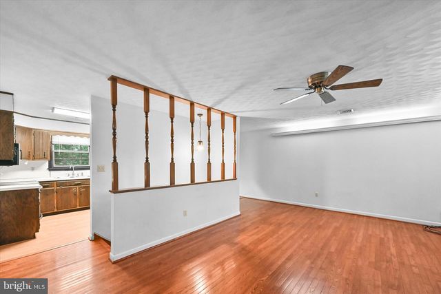 1 PAMELA DRIVE, Mechanicsburg, PA 17050