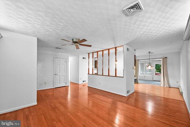 1 PAMELA DRIVE, Mechanicsburg, PA 17050