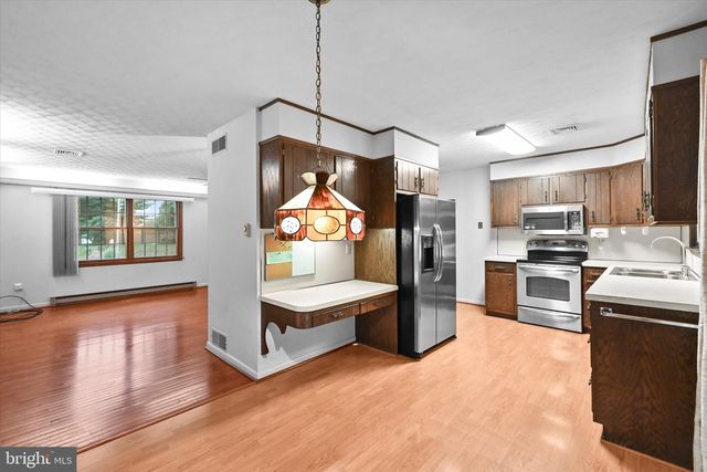 1 PAMELA DRIVE, Mechanicsburg, PA 17050