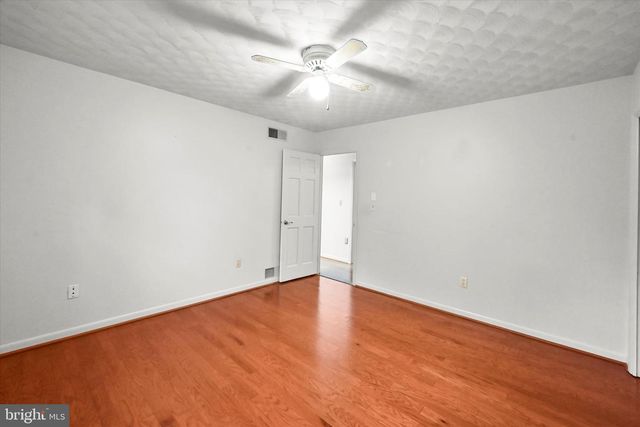 1 PAMELA DRIVE, Mechanicsburg, PA 17050
