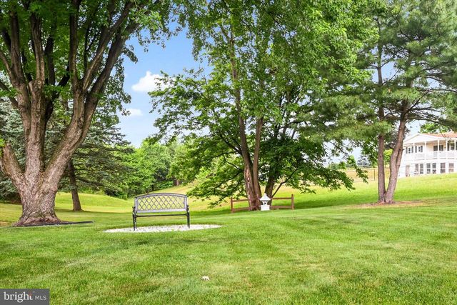 1 PAMELA DRIVE, Mechanicsburg, PA 17050