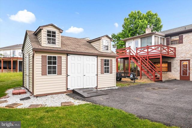 1 PAMELA DRIVE, Mechanicsburg, PA 17050