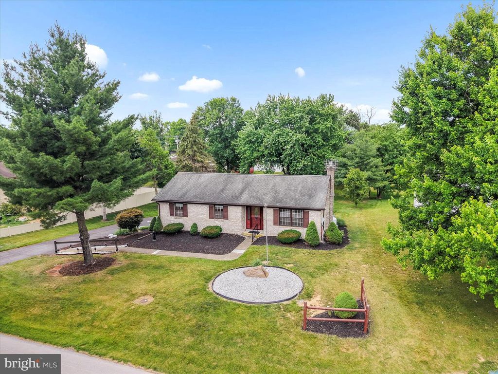 1 PAMELA DRIVE, Mechanicsburg, PA 17050
