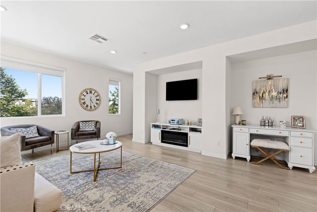 27553 Sanctuary Court, Valencia, CA 91355