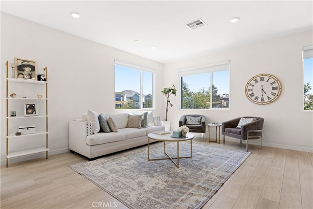 27553 Sanctuary Court, Valencia, CA 91355