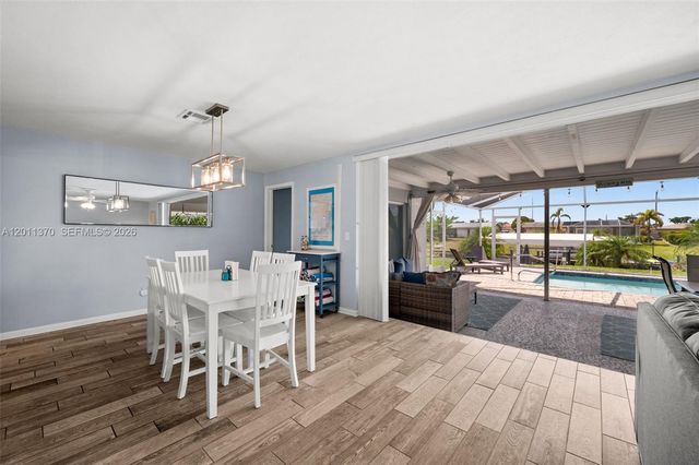 3014 SE 17th Avenue, Cape Coral, FL 33904