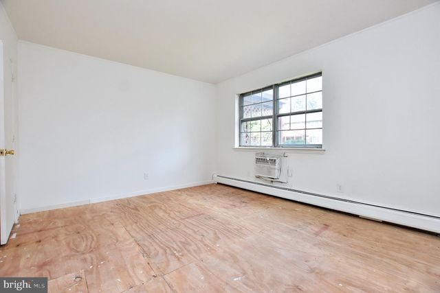 315 GARNET DR, Burlington, NJ 08016