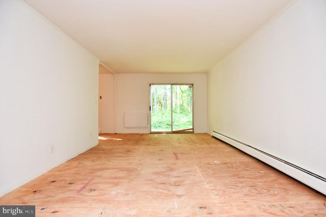 315 GARNET DR, Burlington, NJ 08016