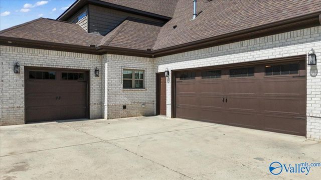 385 Cedar Trail Lane, Harvest, AL 35749