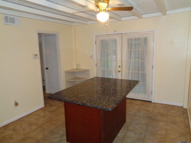 1150 Kenilworth Pkwy, Baton Rouge, LA 70808