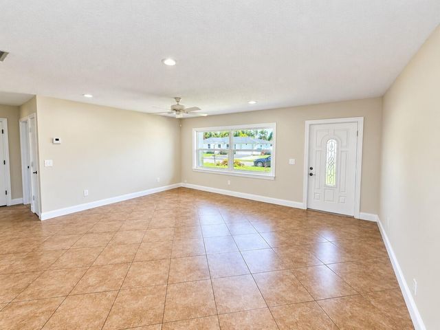 11184 Median Street, Boca Raton, FL 33428