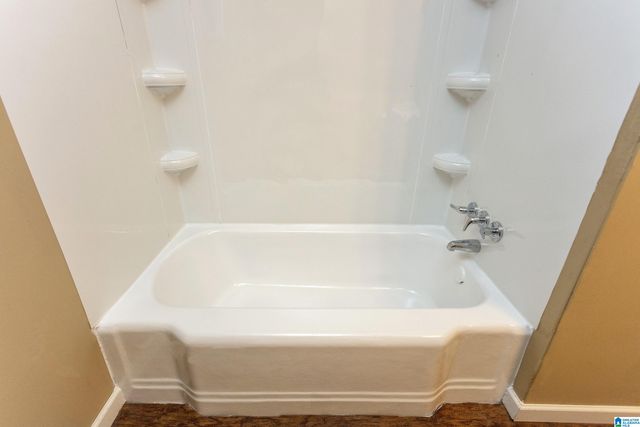 1032 26TH AVENUE N, Hueytown, AL 35023