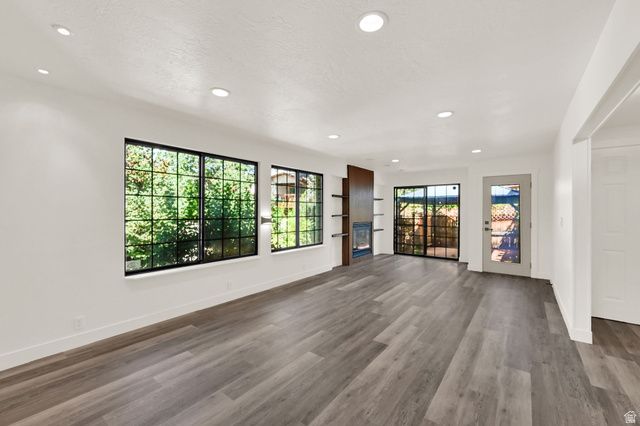 1433 E ESTRELLITA DR, Sandy, UT 84093