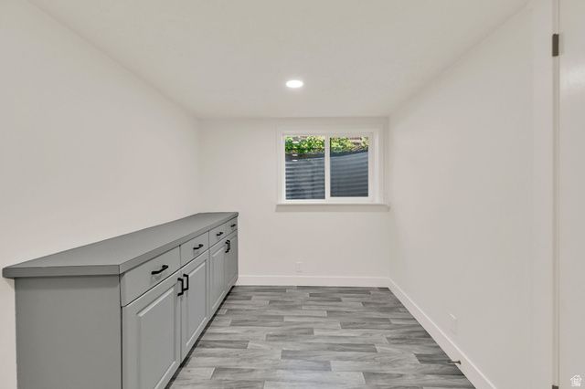 1433 E ESTRELLITA DR, Sandy, UT 84093