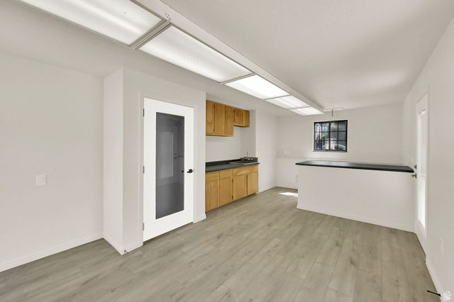 1433 E ESTRELLITA DR, Sandy, UT 84093