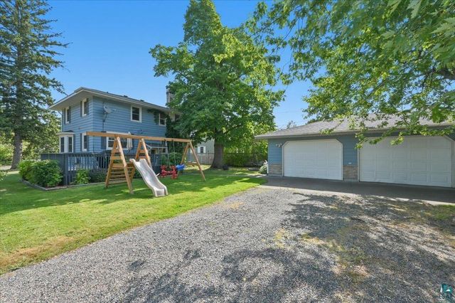 902 8th St, Superior, WI 54880