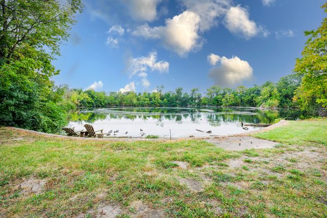 1010 Arlene Court 15, Bloomington, IL 61701