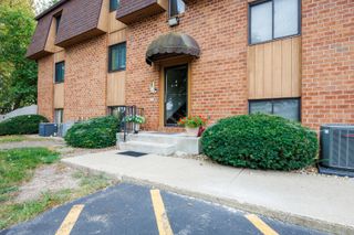 1010 Arlene Court 15, Bloomington, IL 61701